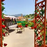 Rachele House شقة